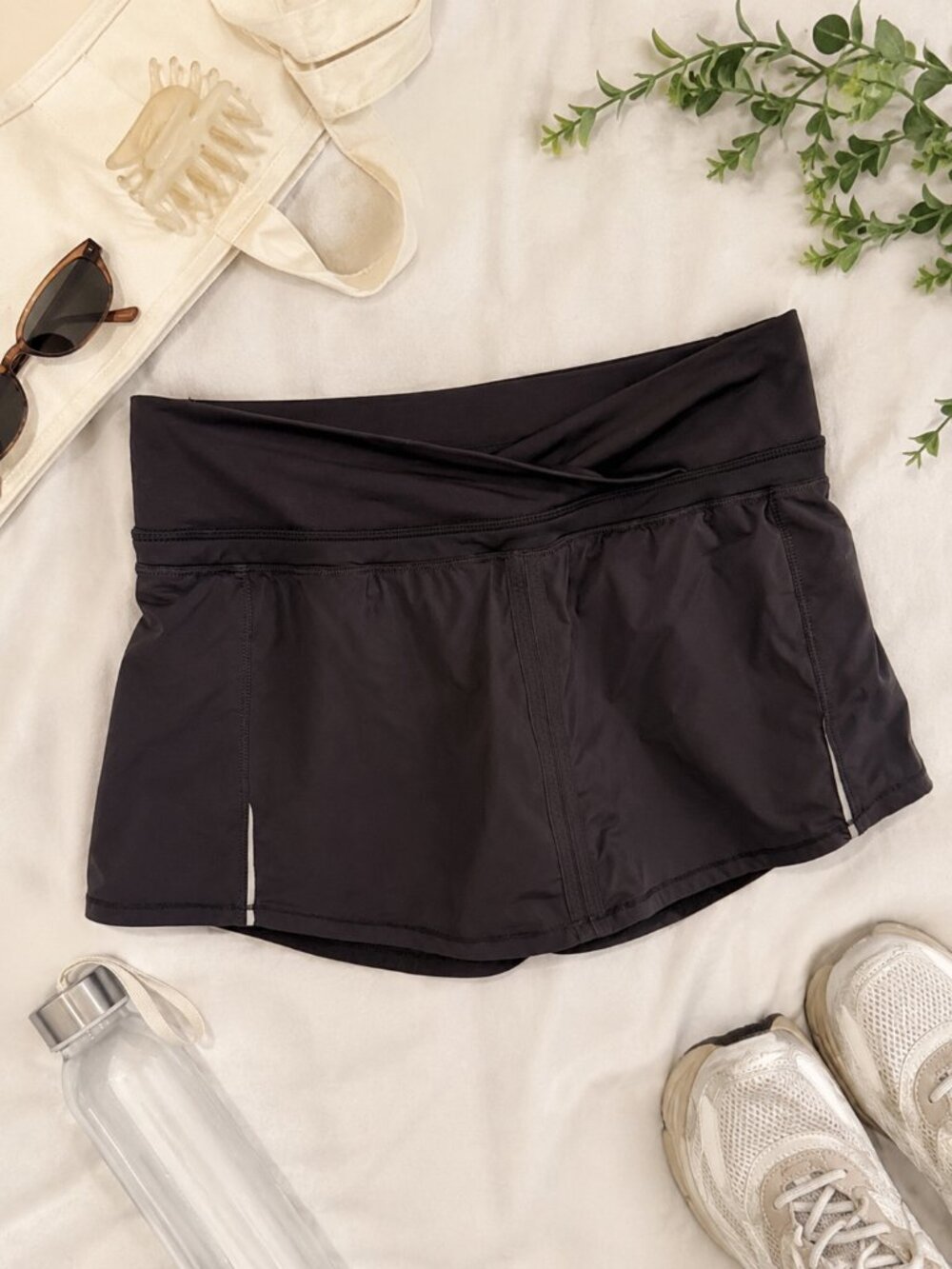 Lululemon Black Athletic Tennis Golf Skort Size 4 Built-In Shorts Running
